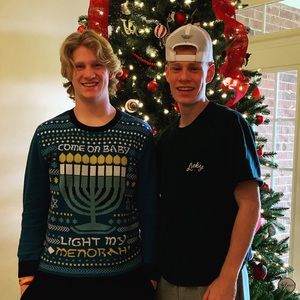 Meet your Posher, Stanley